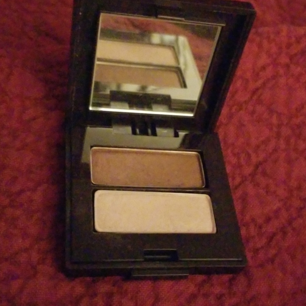 Laura Mercier eye shadow